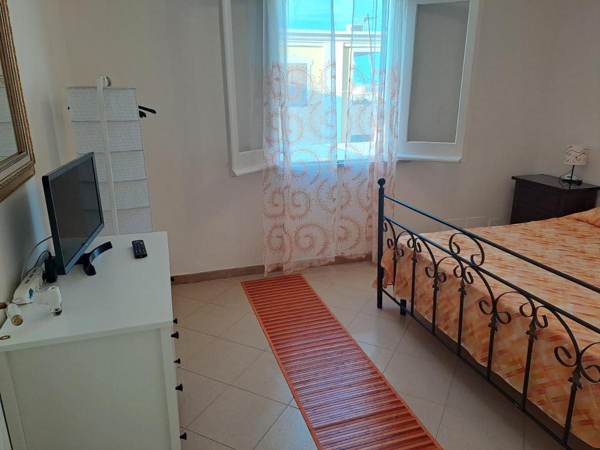 Dreamhouse Ischia-Lacco Ameno In Pieno Centro A Soli 70 Metri Dal Mare! Exterior photo